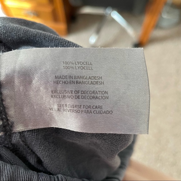 Women’s GAP Casual Shorts; XXL; Blue - Picture 4 of 4